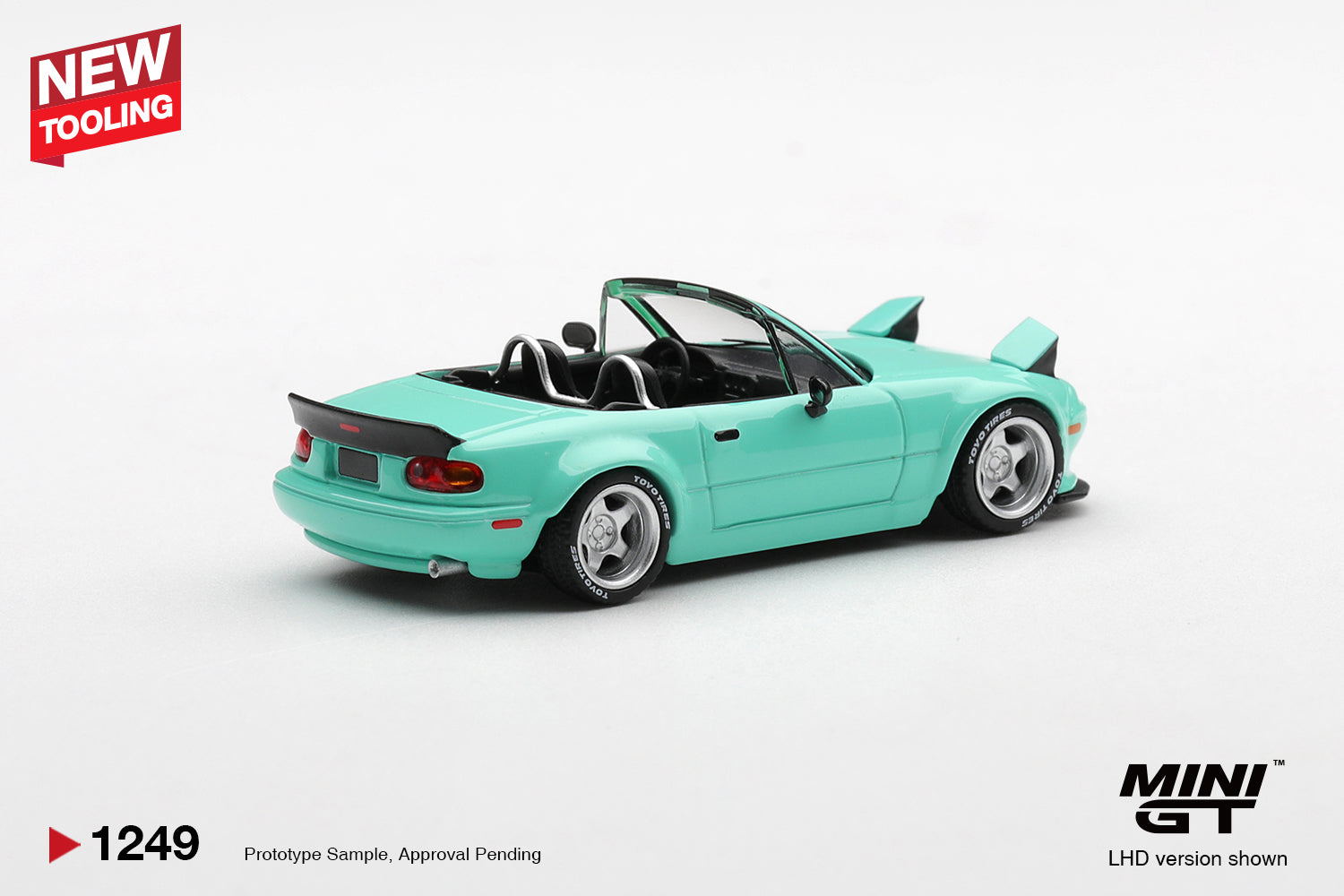 Mini GT Mazda MX-5 NA Pandem Mint Green 2026 1:64 diecast. Back
