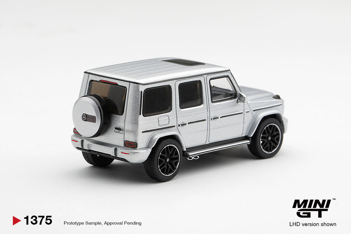 Mini GT Mercedes-Benz G63 AMG 2022 in Silver Metallic, detailed 1:64 scale model.