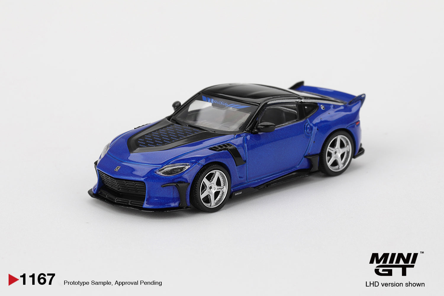 1:64 Mini GT Nissan Fairlady Z VeilSide FFZ400 Seiran Blue 2024 – widebody die-cast sports car model. Front