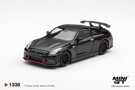 Mini GT Nissan GT-R R35 Nismo 2024 in black.