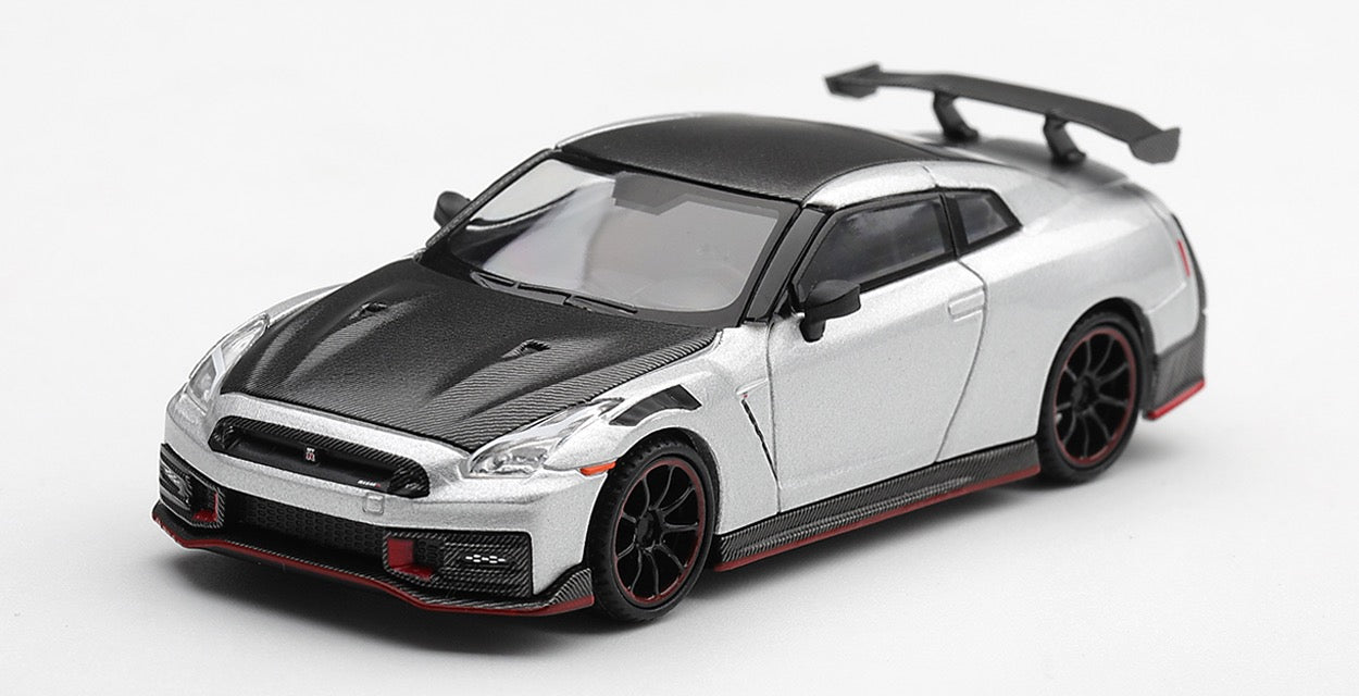 Mini GT 2024 Nissan GT-R R35 Nismo in Silver Metallic.