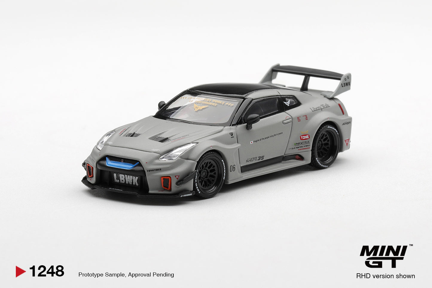 Mini GT Nissan GT-R R35 LB-Super Silhouette GT-RR Ver1 Matt Grey 2026 1:64. Front