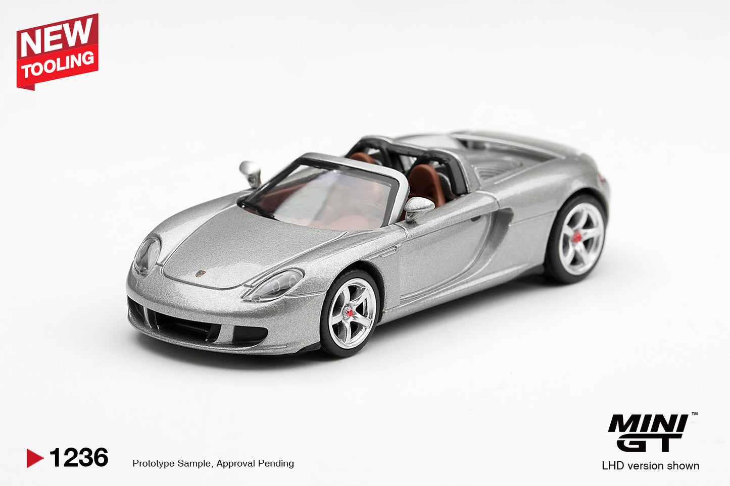 Mini GT Porsche Carrera GT 2006 in Silver Metallic.