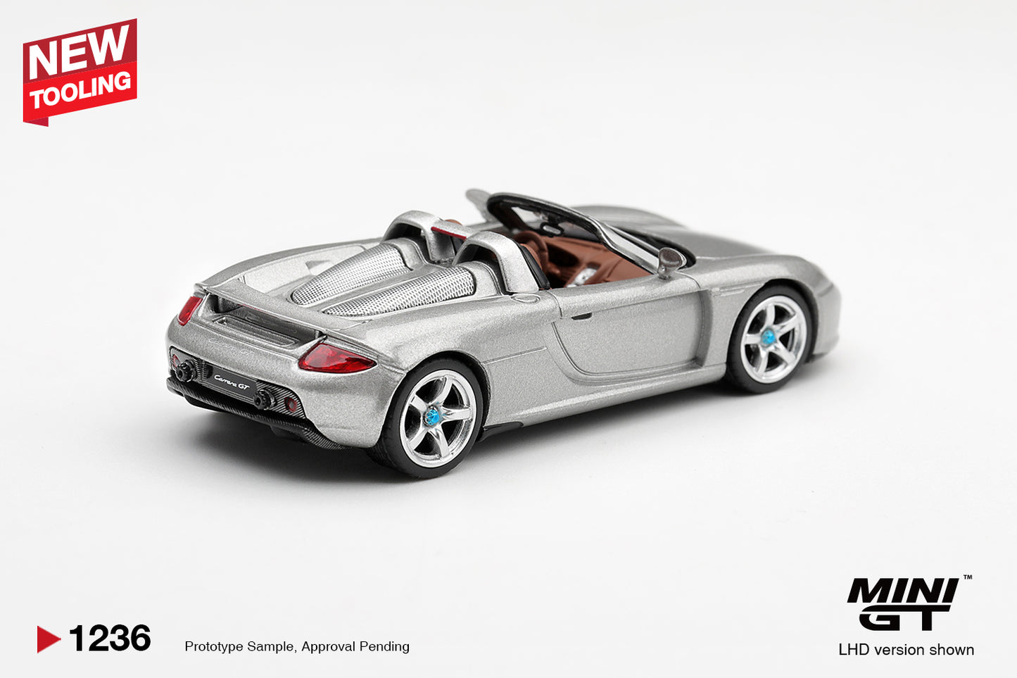 Mini GT Porsche Carrera GT 2006 in Silver Metallic.