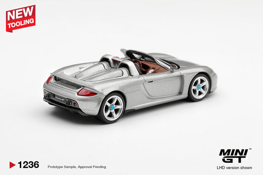 Mini GT Porsche Carrera GT 2006 in Silver Metallic.