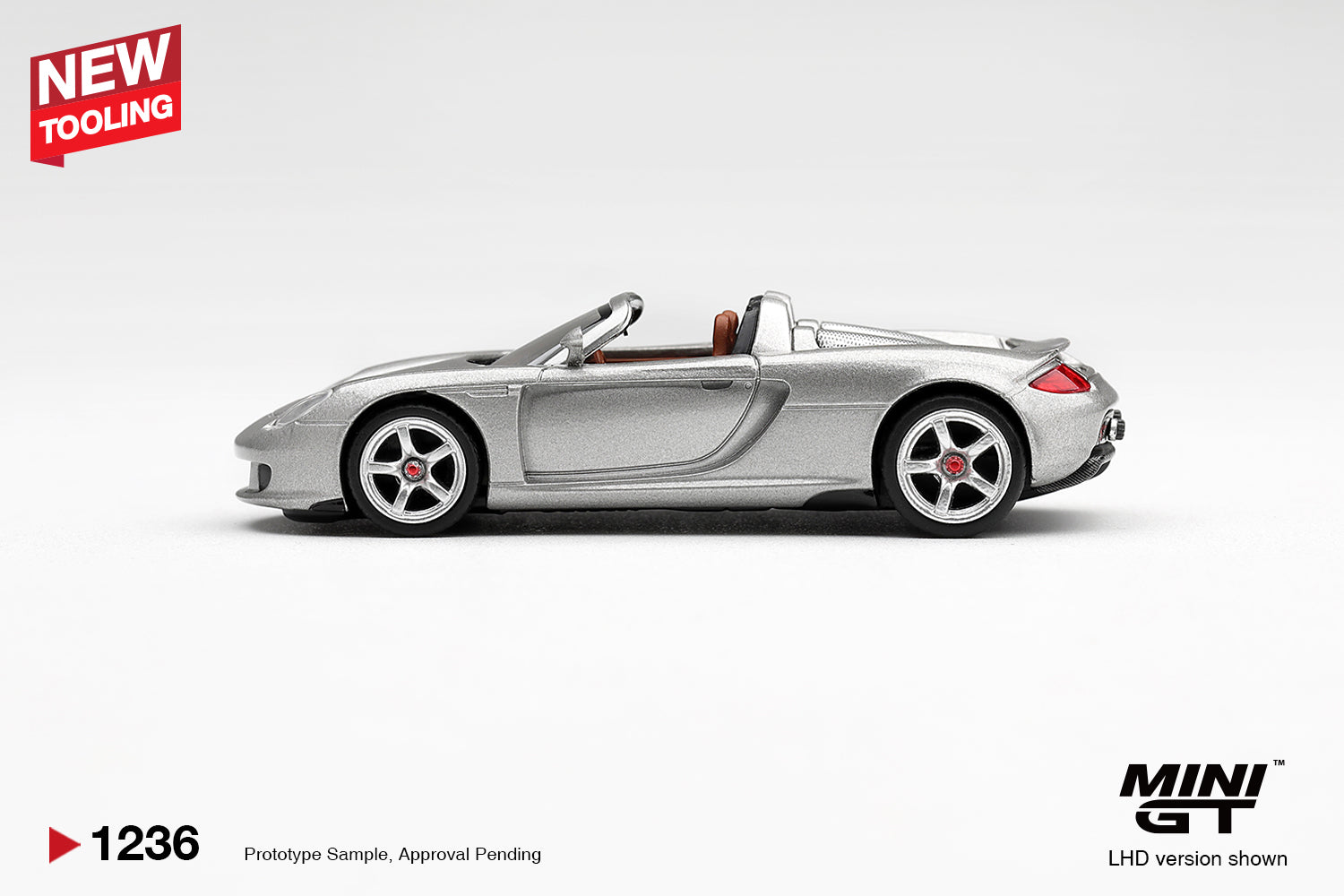 Mini GT Porsche Carrera GT 2006 in Silver Metallic.