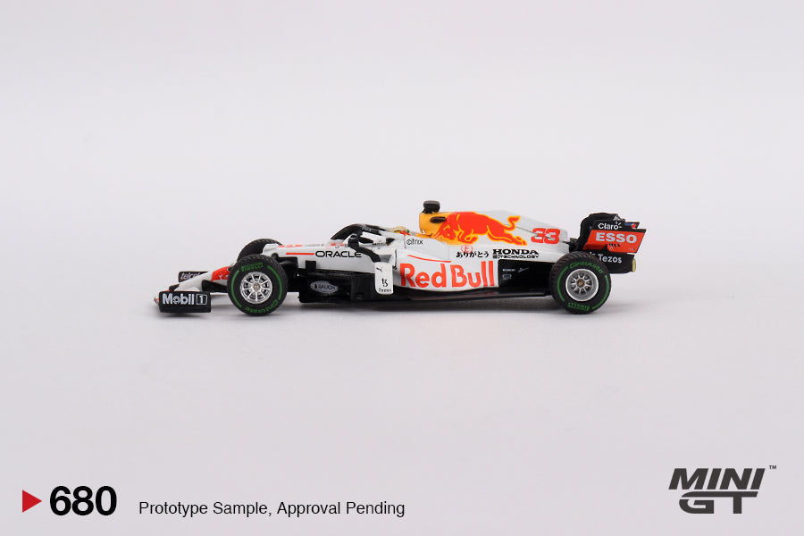 (Pre-Order) Mini GT - Red Bull RB16B #33 Max Verstappen 2021 Turkish Grand Prix 2nd Place