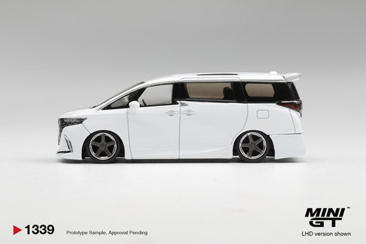 Mini GT Toyota Alphard 40 KUHL in white.