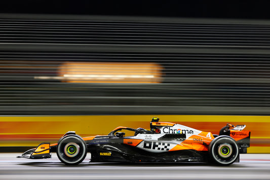 (Pre-Order) Sparky - McLaren MCL38 No.4 Winner Singapore GP 2024 Lando Norris