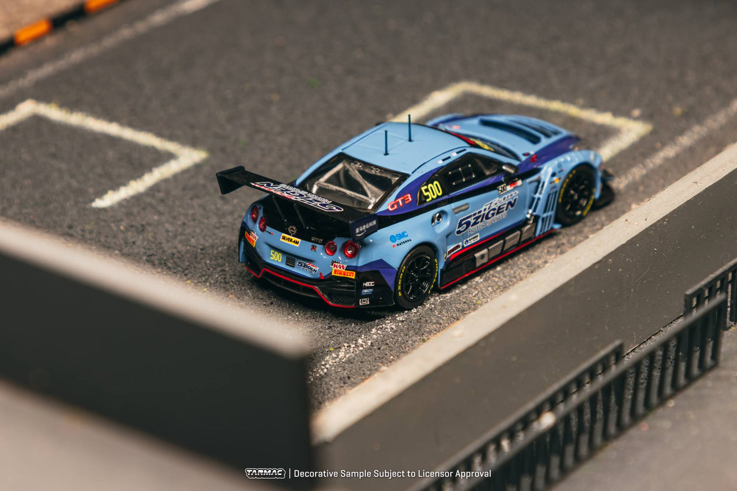 Tarmac Works Nissan GT-R R35 Nismo GT3 #500 Team 5Zigen Beijing Street Circuit winner. Back