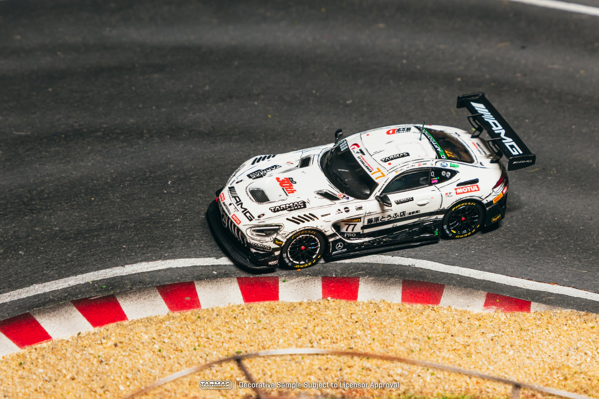 Tarmac Works Hobby64 Mercedes-AMG GT3 #77 Craft-Bamboo Racing Bathurst 12 Hour.