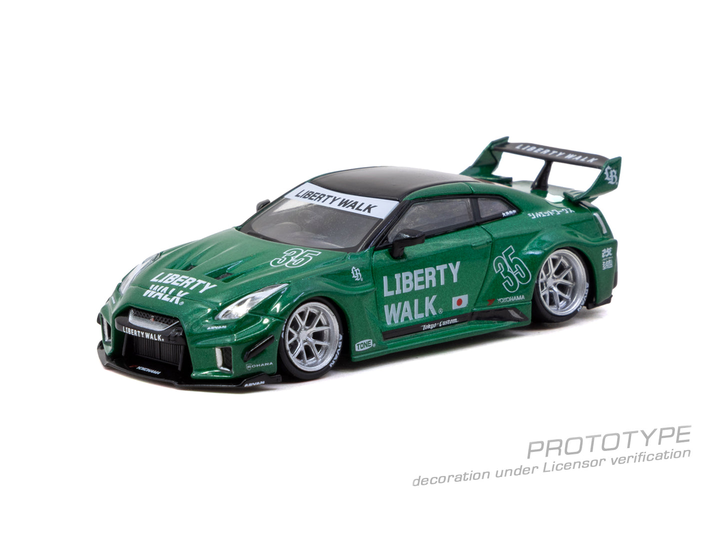 Tarmac Works Hobby64 Nissan GT-R R35 LB Super Silhouette.