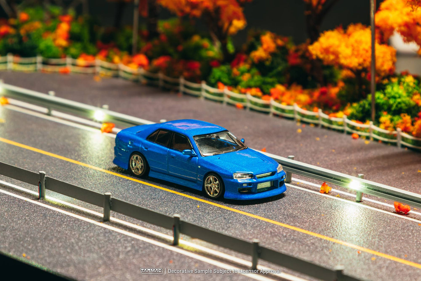 Tarmac Works 1:64 Nissan Skyline ER34 URAS blue new tooling drift diecast model. Front