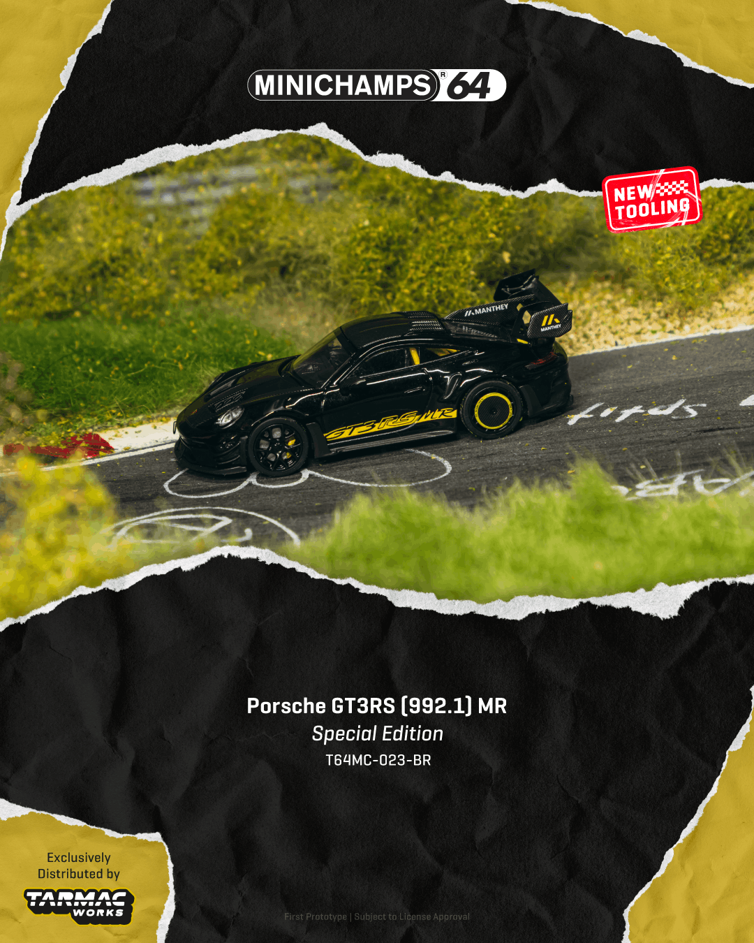 Tarmac Works Porsche 911 GT3 RS 992.1 MR in black and yellow from the Collab64 series.
