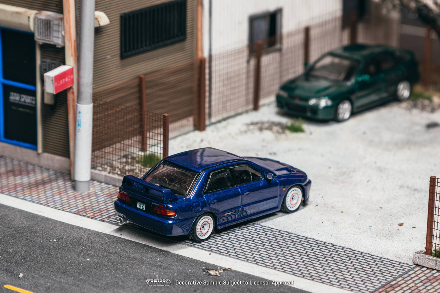 Tarmac Works Mitsubishi Lancer GSR Evolution II blue 1994 1:64 diecast. Back