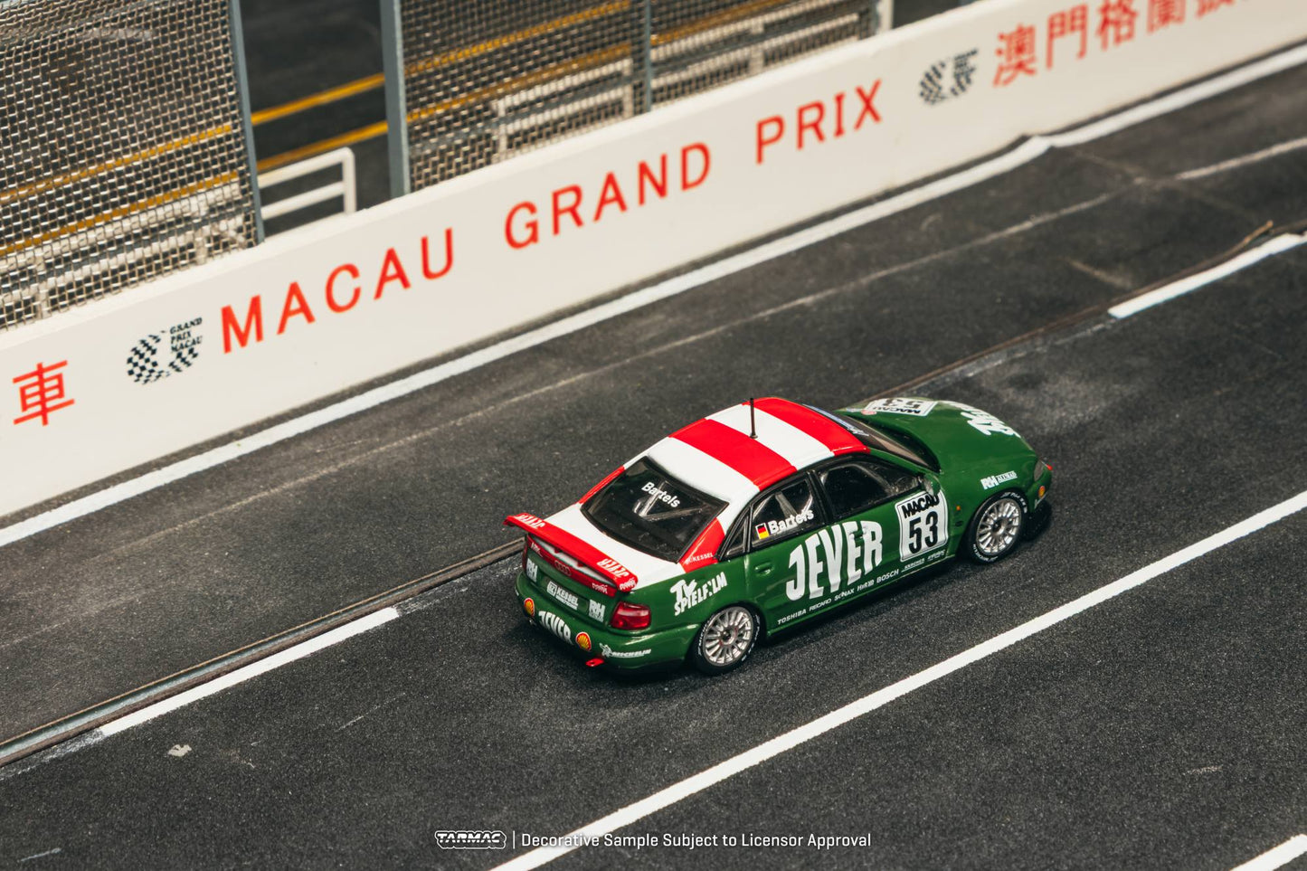 Tarmac Works Audi A4 B5 Quattro #53 Macau Guia Race winner 1:64 diecast. Top