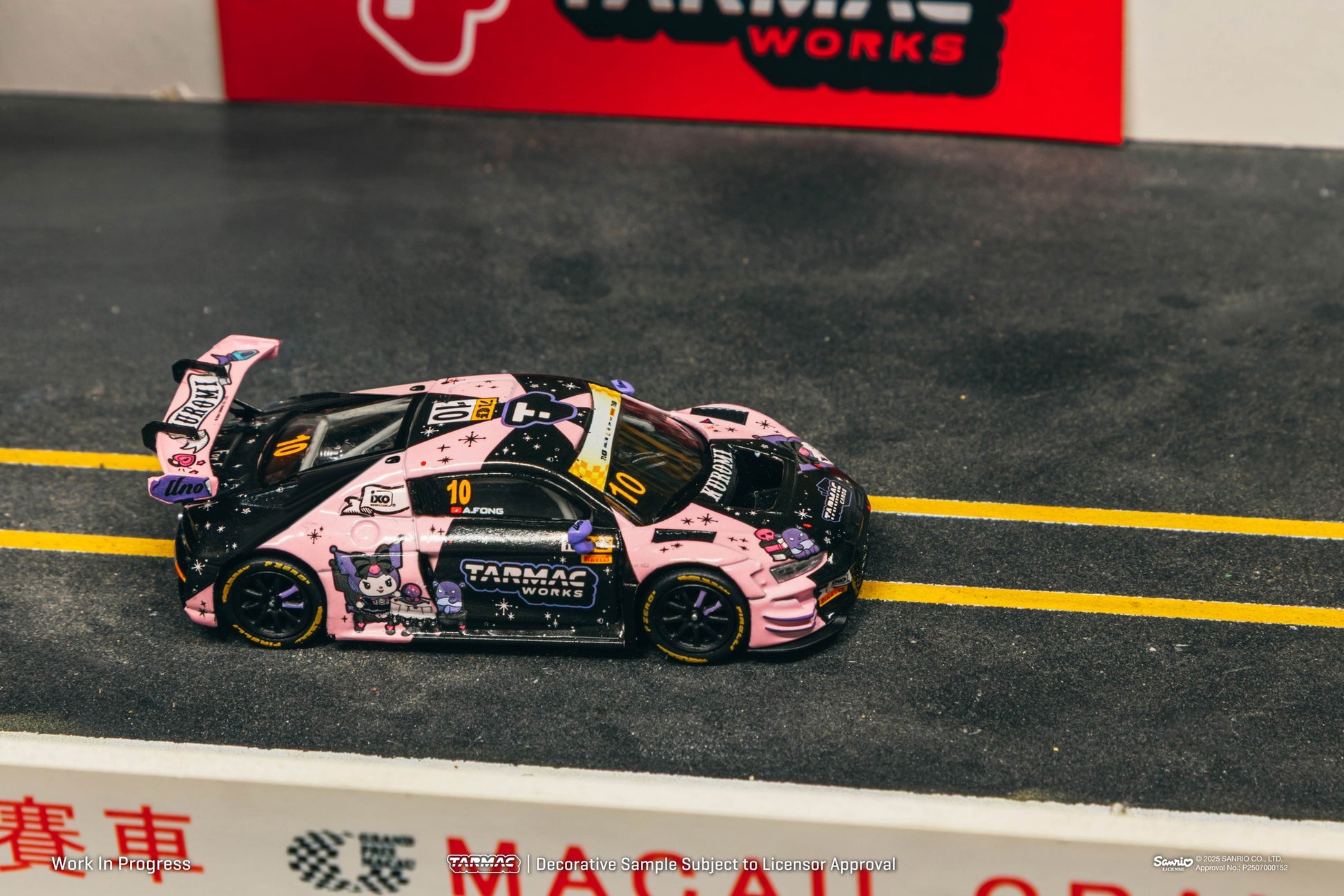 1:64 Tarmac Works Audi R8 LMS GT3 evo II #10 Adderly Fong 2024 Macau GT Cup with Uno Racing livery and trading cards. Side