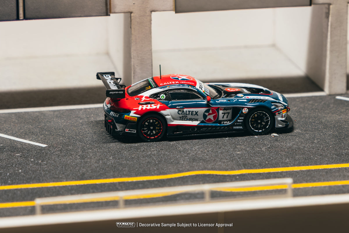 Tarmac Works 2024 Mercedes-AMG GT3 #77 Maximilian Götz Bathurst 12 Hour, a 1:64 Hobby64 collector model.