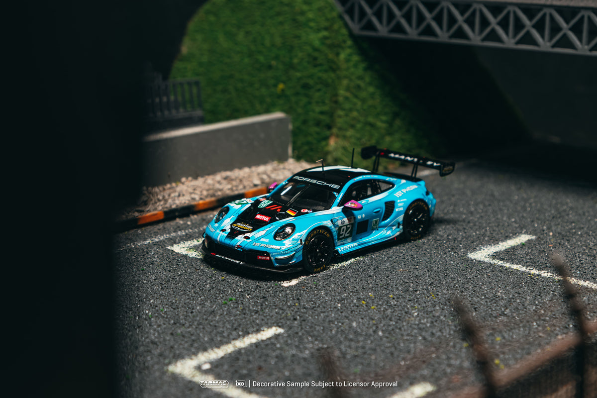Tarmac Works 2025 Porsche 911 992 GT3 R #92 Ryan Hardwick CAT 24 Hours of Le Mans winner, 1:64 Hobby64.