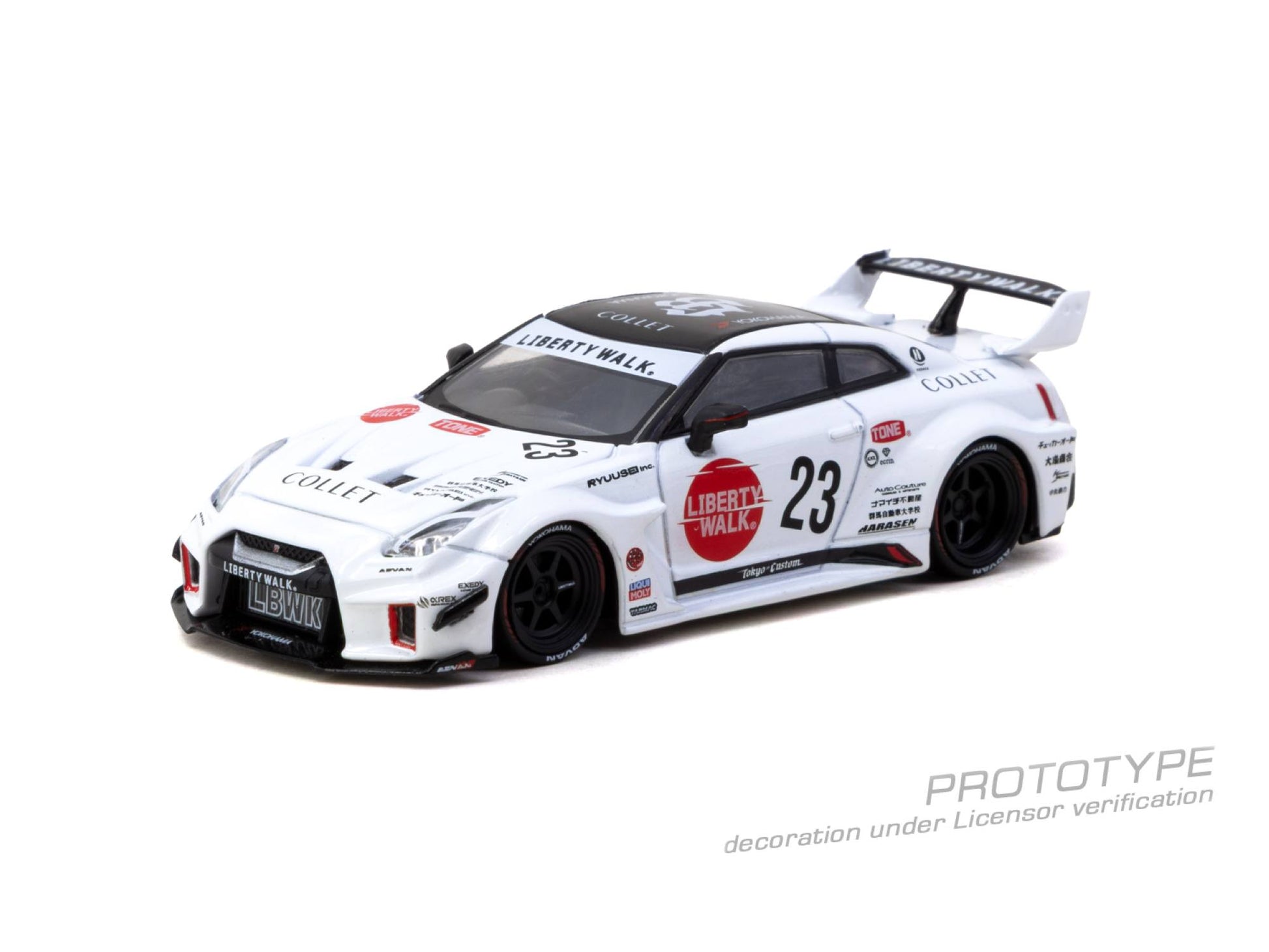 Tarmac Works Nissan GT-R R35 LB Silhouette Works #23 1:64 diecast