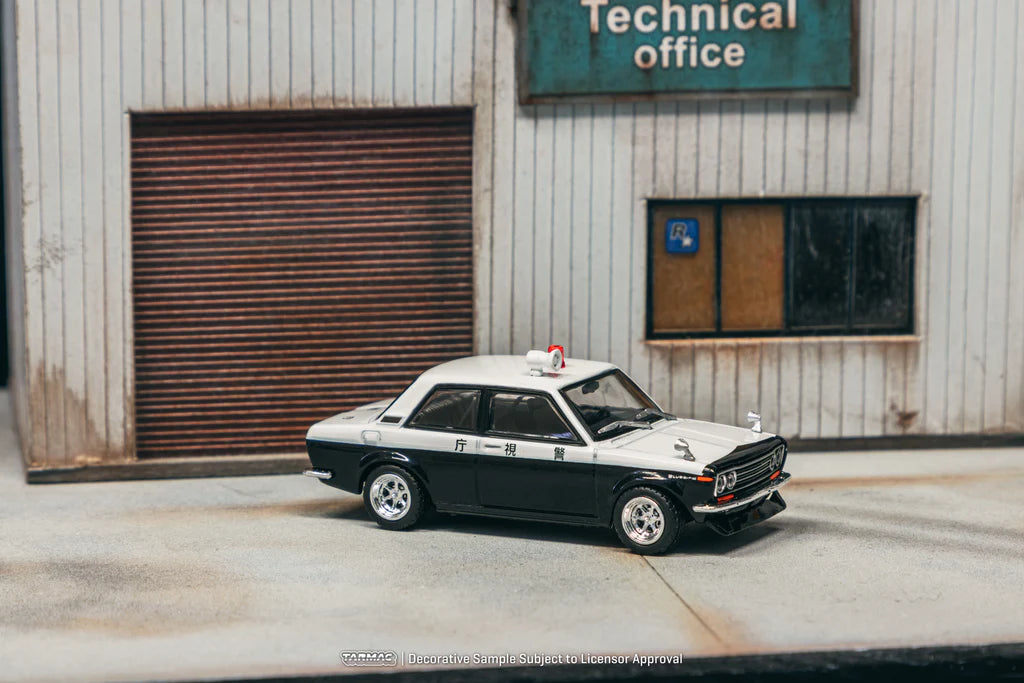 Tarmac Works - Datsun 510 Police Car