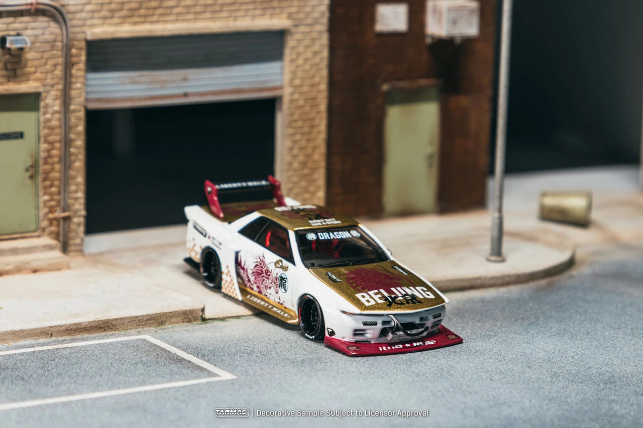 Tarmac Works LB Kaido Works Nissan R32 Skyline CLDC Special 1:64 diecast. Front