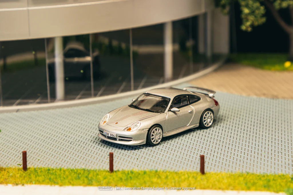 Tarmac Works - Porsche 911 GT3 (type 996) Silver