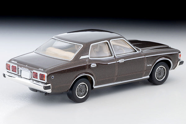 Tomica Limited Vintage NEO 1978 Toyota Crown 2000 Super Saloon Extra in brown, 1:64 scale