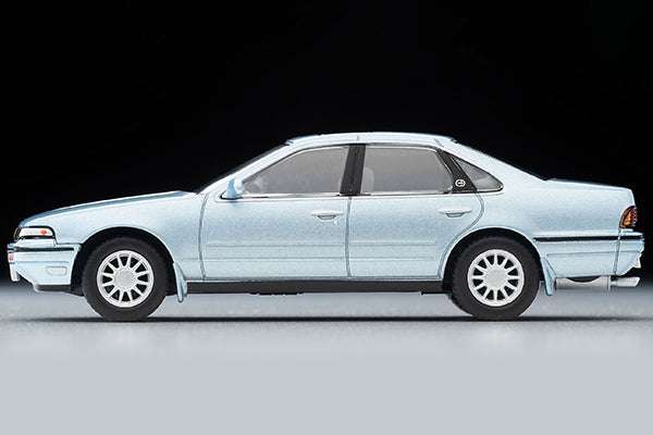 Tomica Limited Vintage 1:64 Nissan Cefiro A31 1988 Sport Cruising bluish silver sedan diecast model