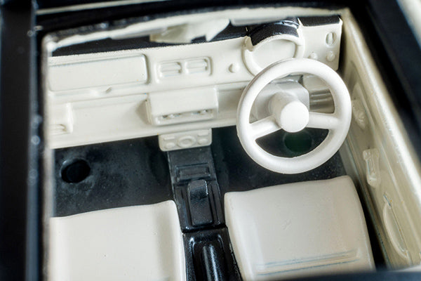 Tomica Limited Vintage NEO 1989 Nissan PAO Canvas Top in ivory, 1:64 scale with retro styling