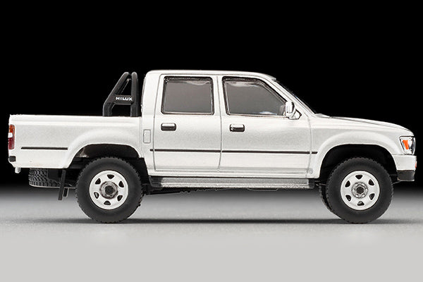 Tomica Limited Vintage 1:64 Toyota Hilux 1991 4WD Double Cab SSR silver pickup diecast model
