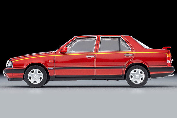 Tomica Limited Vintage Lancia Thema 8.32 Phase II in metallic red with opening hood and detailed V8 engine.