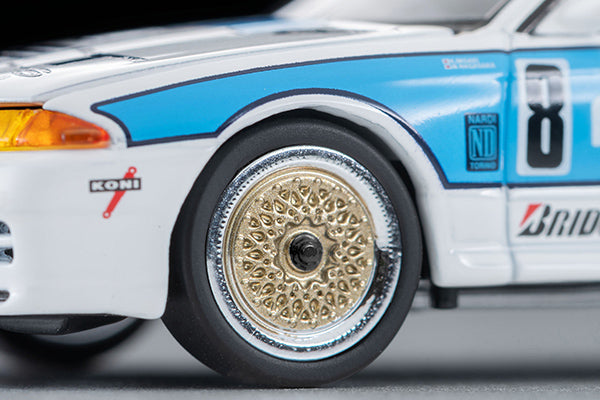 Tomica Limited Vintage Nissan Skyline 1993 FET Sports GT-R Group A race car with opening hood and detailed engine.