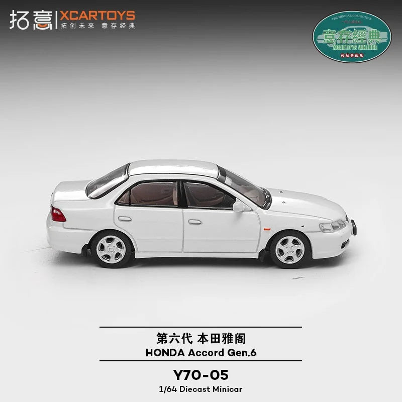 XCARTOYS Honda Accord 6th Generation in White.